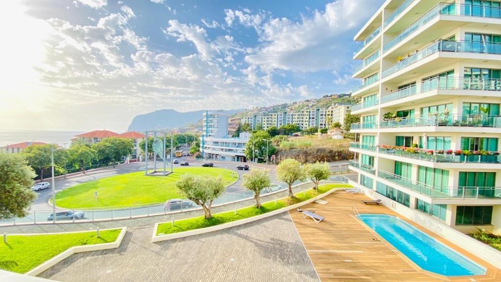 Charming Monumental Apartment Funchal  Luaran gambar